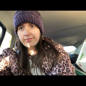 Meet your Posher, Abby